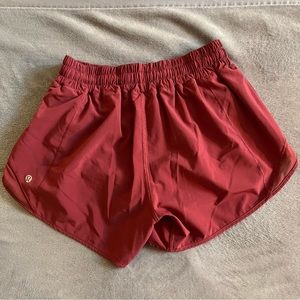 Lululemon Hotty Hot Short